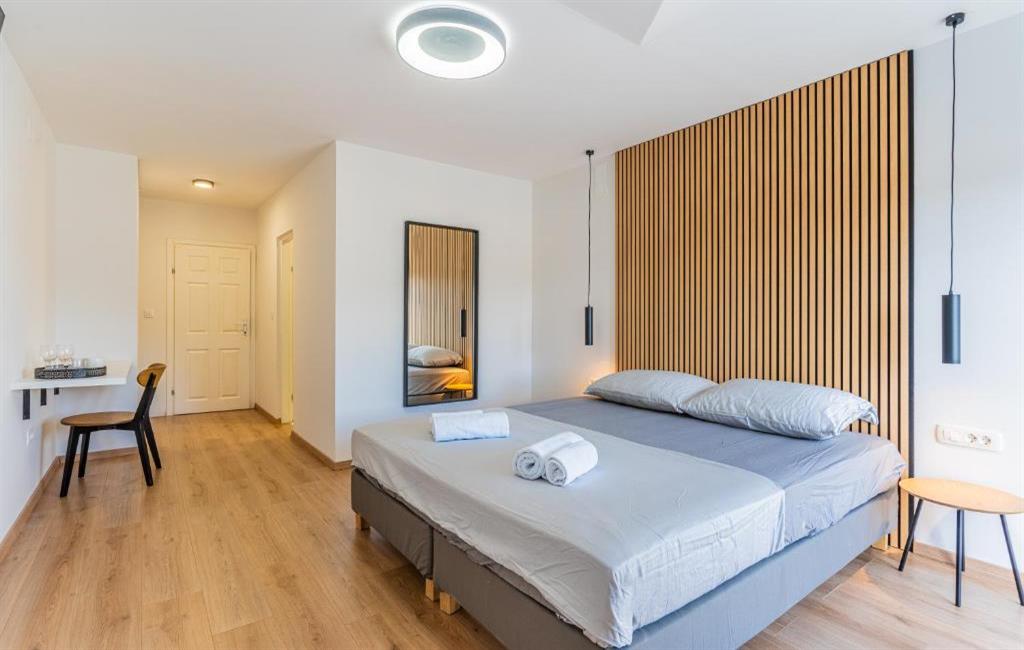 Room Klemenc deluxe 2